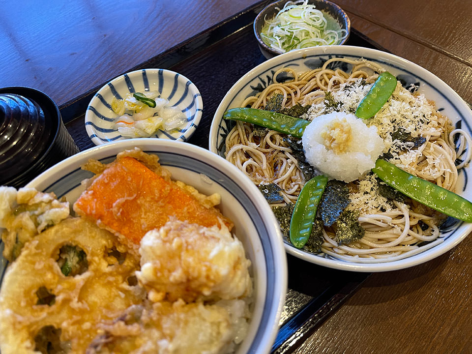 牡蠣と帆立の天丼セット