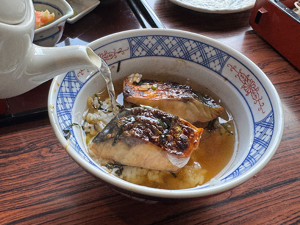 焼きサバ茶漬けランチ